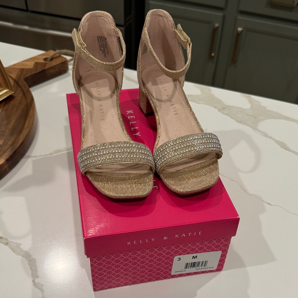 Kelly & Katie girl’s heels